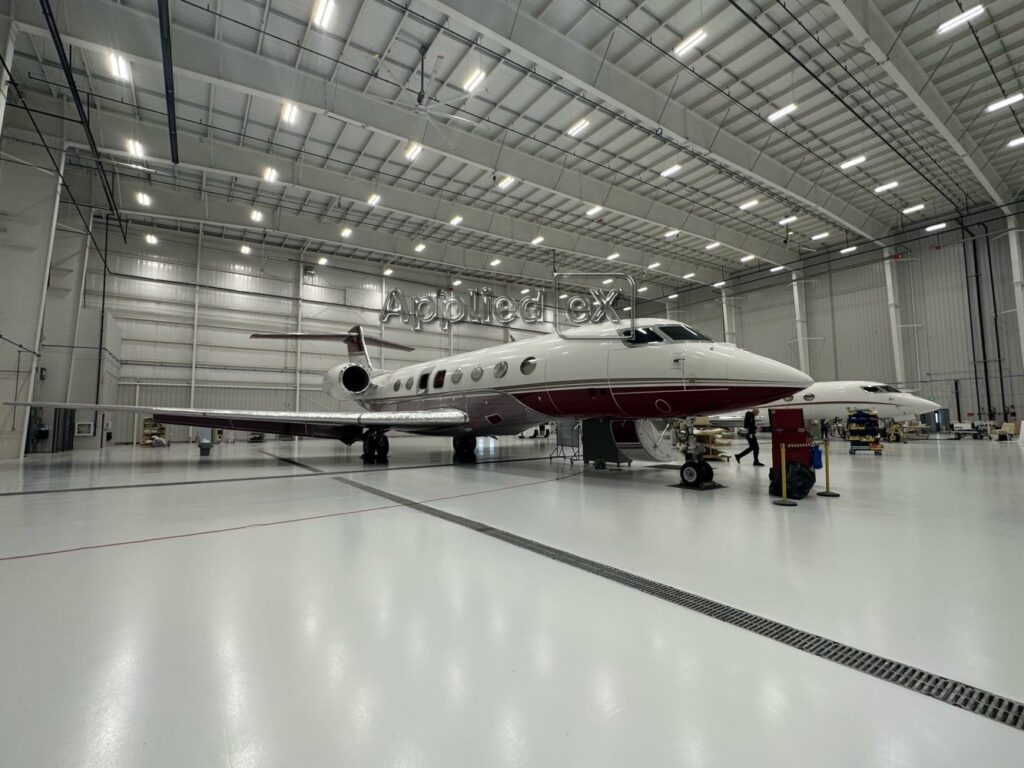Epoxy/urethane Coating System for Aircraft Hangars